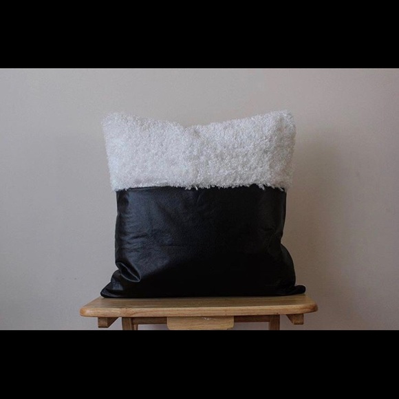 pillow cases faux leather - Picture 5 of 5